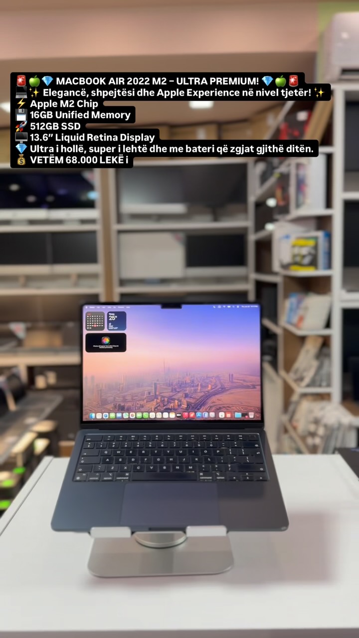 MacBook Air (M2, 2022)