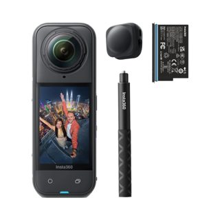 Insta360 X5 360° 8K Starter Bundle 360D