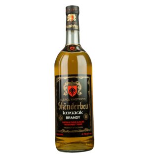 Skënderbeu brandy 700ml Kantina